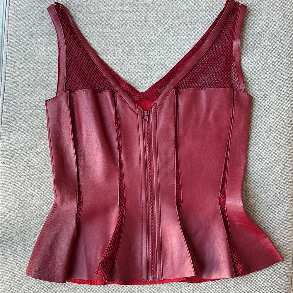 Ultra cool leather and mesh vest - Picture 4 of 10